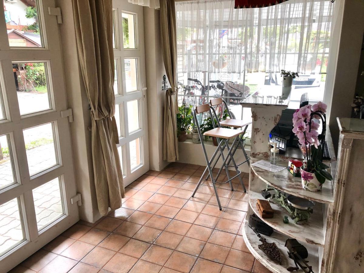 Bed and Breakfast F57 - Franko Csaladi Panzio Balatonlelle Zewnętrze zdjęcie